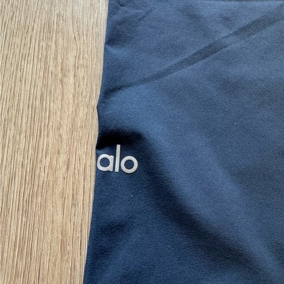 ALO Yoga Womans Suit up Trouser Pants Size Xxs Regular - Picture 3 of 7